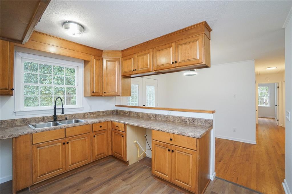 221 Sanders Rd Property Photo 14