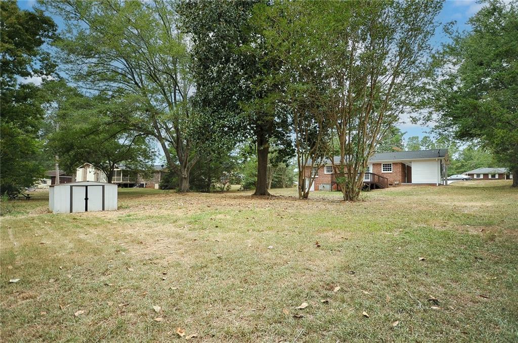 221 Sanders Rd Property Photo 34