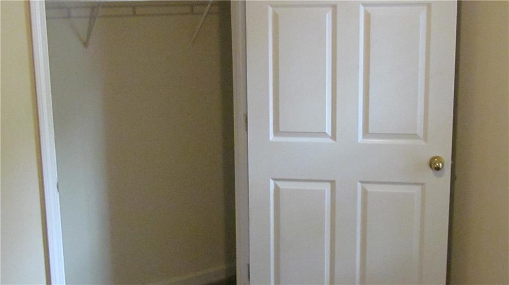 106 Corning St Property Photo 11