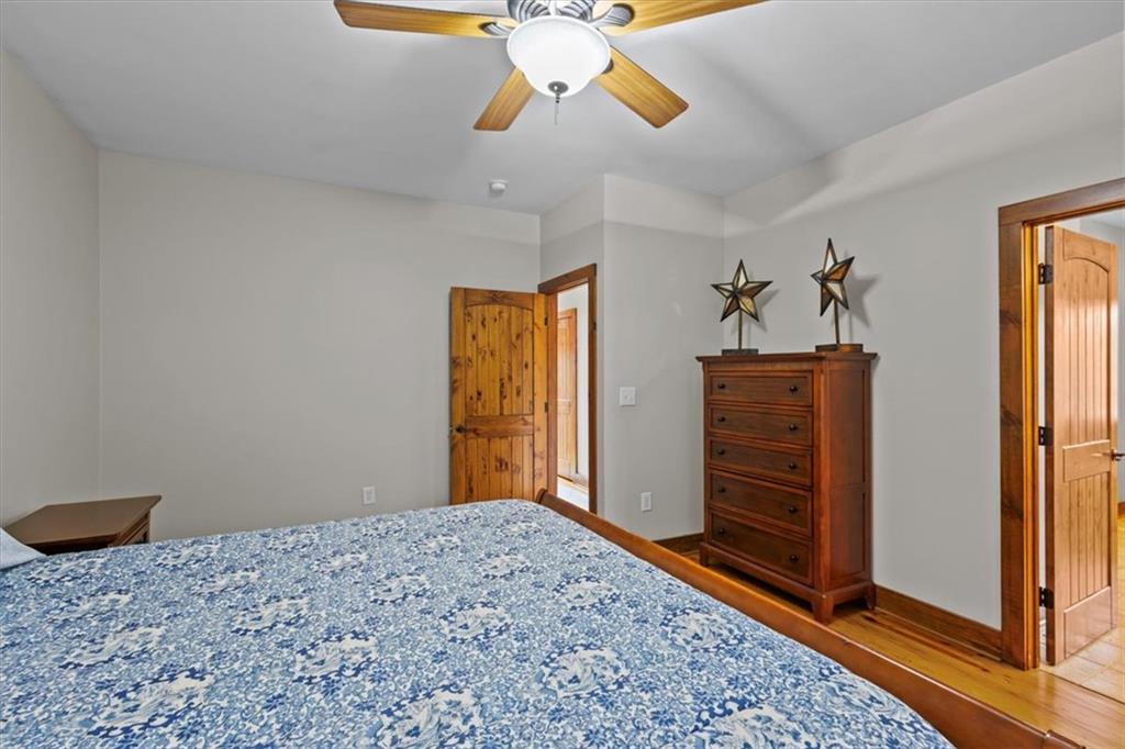 221 Serenity Bay Dr Property Photo 13