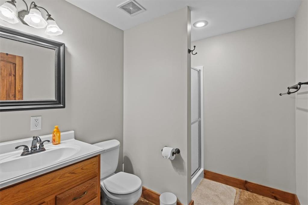 221 Serenity Bay Dr Property Photo 23