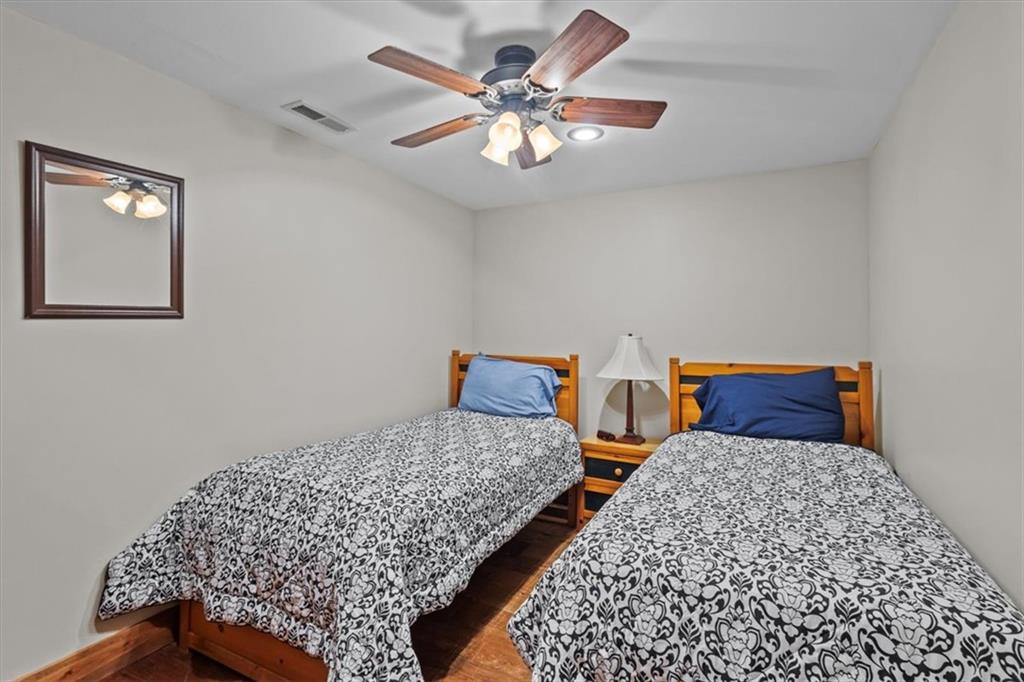 221 Serenity Bay Dr Property Photo 25