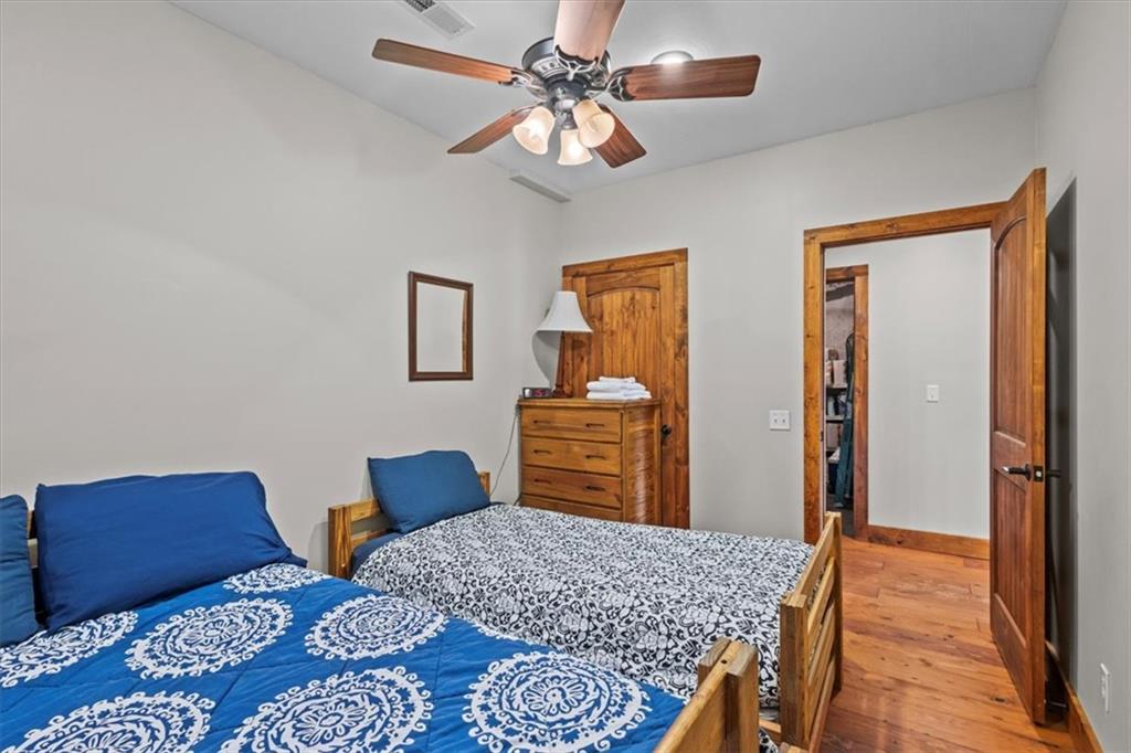 221 Serenity Bay Dr Property Photo 26