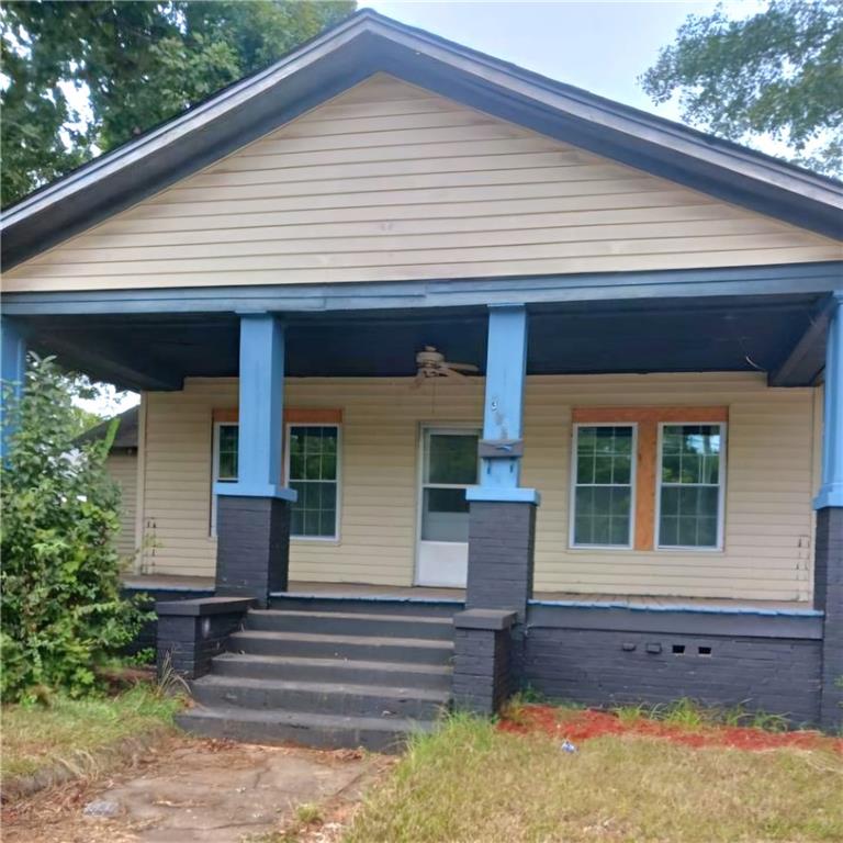 300 Ferry St Property Photo 1
