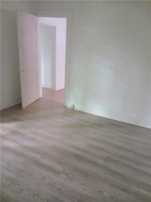 300 Ferry St Property Photo 9