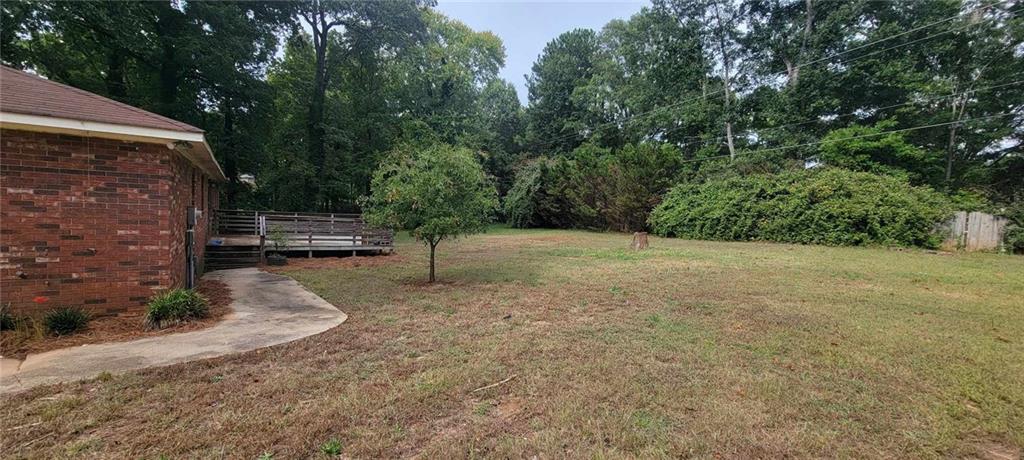 201 Clarke Stream Dr Property Photo 18