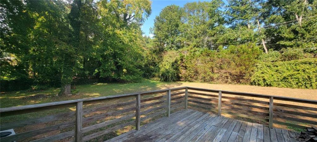 201 Clarke Stream Dr Property Photo 19