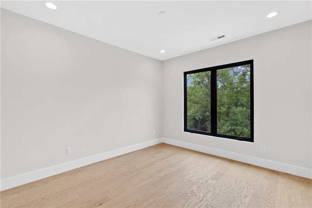 23 Conwell St Property Photo 20