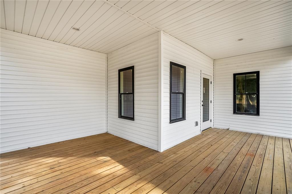 109 Canvas Back Ct Property Photo 30
