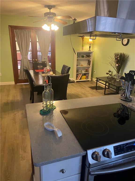 602 Lands End Rd Property Photo 9