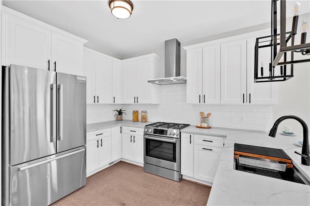 25 Conwell St Property Photo 6