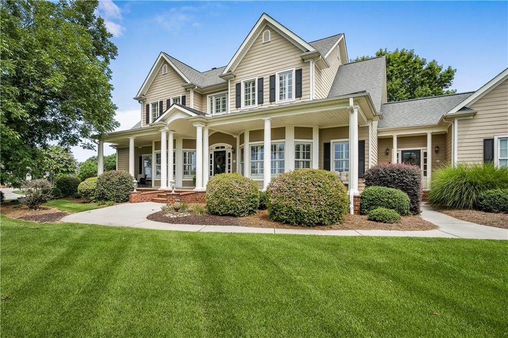 201 Vinings Xing Property Photo 3