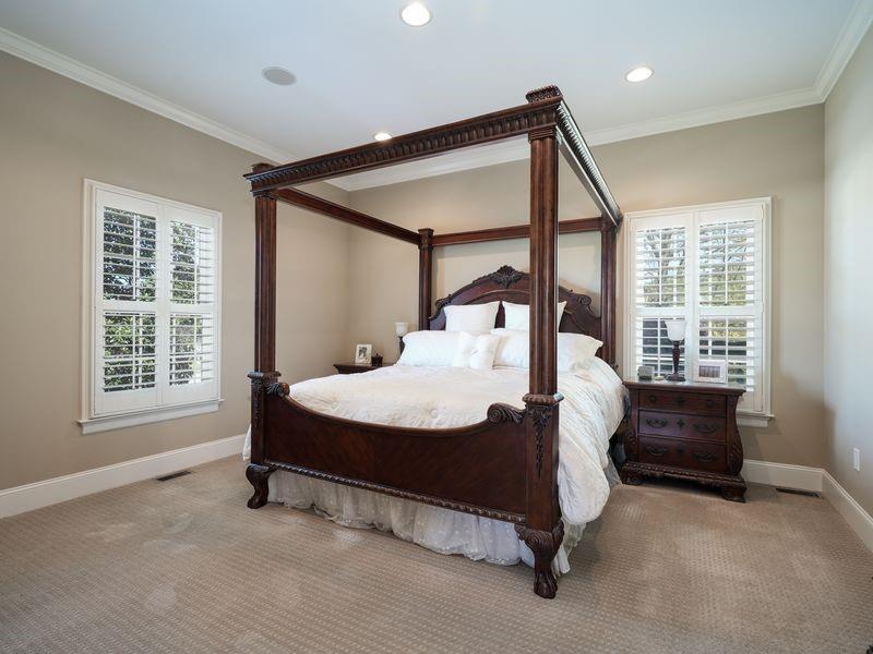 201 Vinings Xing Property Photo 17