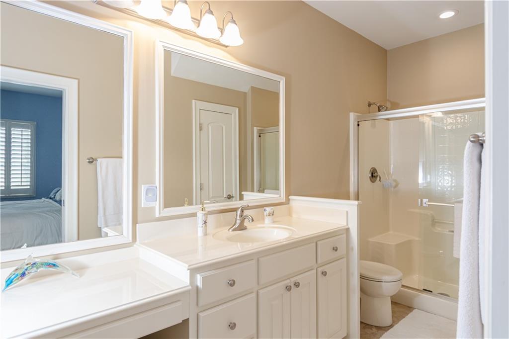 201 Vinings Xing Property Photo 29