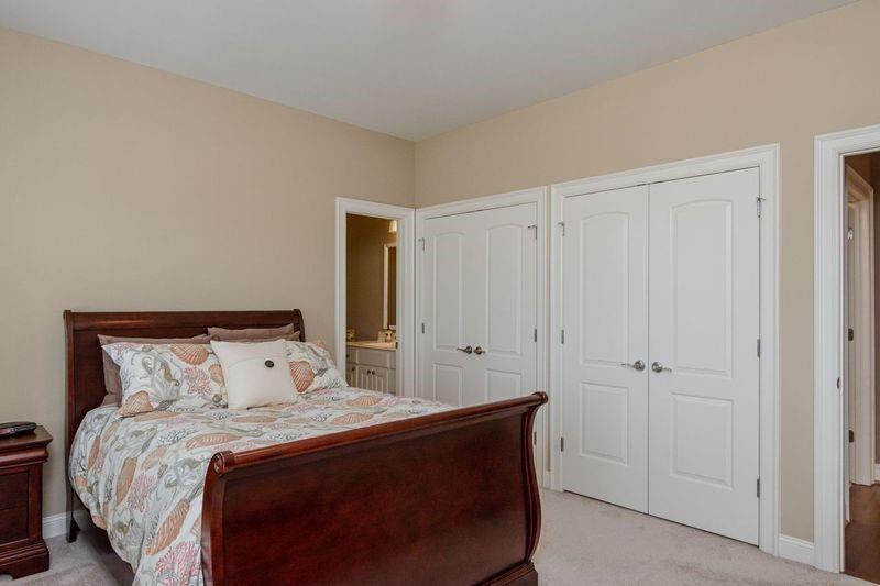 201 Vinings Xing Property Photo 30