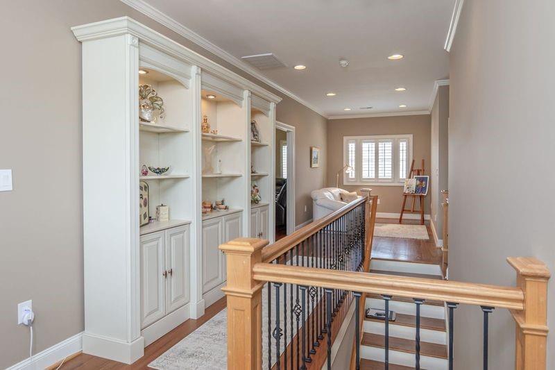201 Vinings Xing Property Photo 34