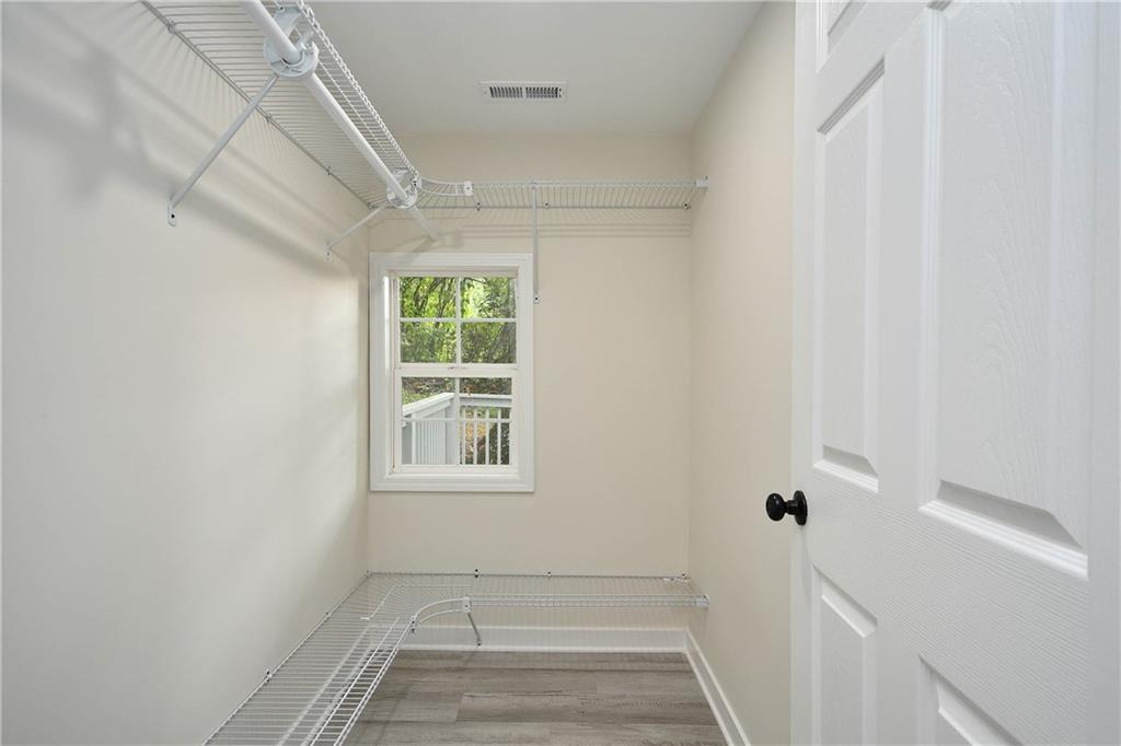 504 Carolina Dr Property Photo 17