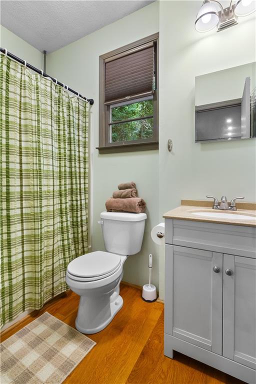 212 Middleton Shores Dr Property Photo 47