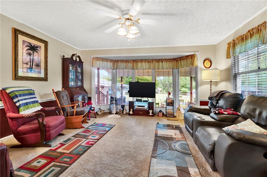 1403 Fork Shoals Rd Property Photo 5