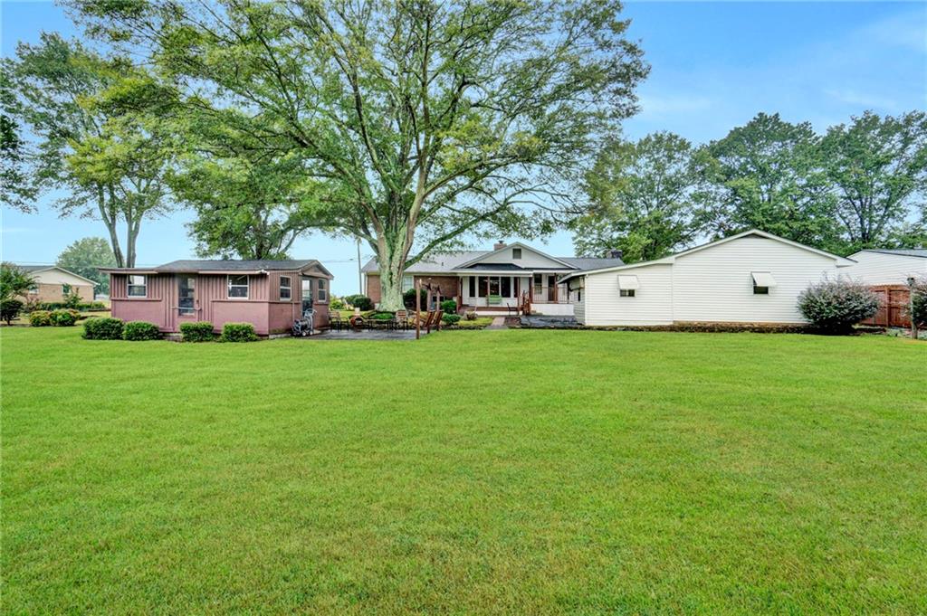 1403 Fork Shoals Rd Property Photo 28
