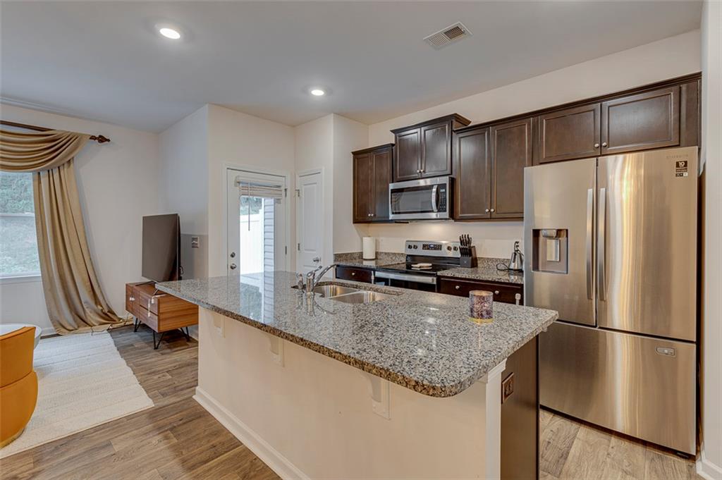 421 Sea Grit Ct Property Photo 9