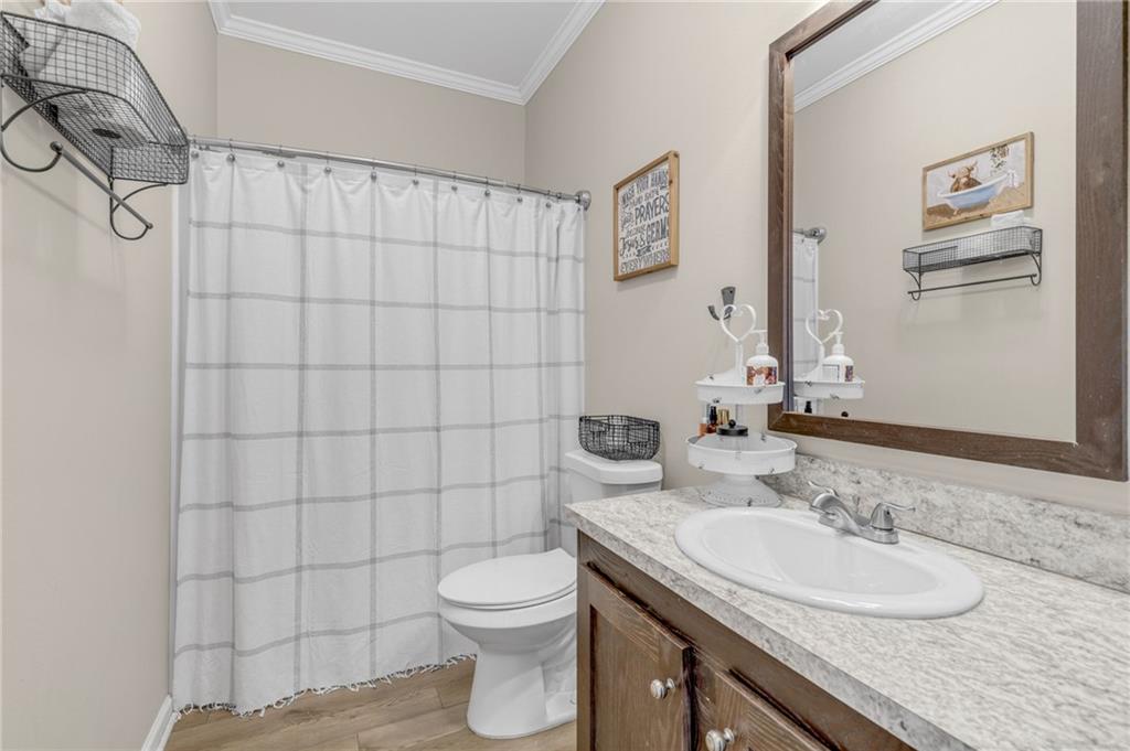 451 Little Pond Rd Property Photo 26