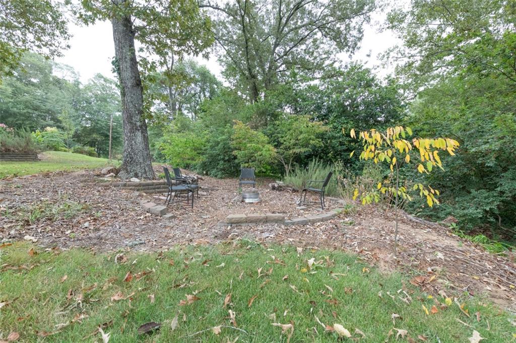 208 Hunter Ave Property Photo 25
