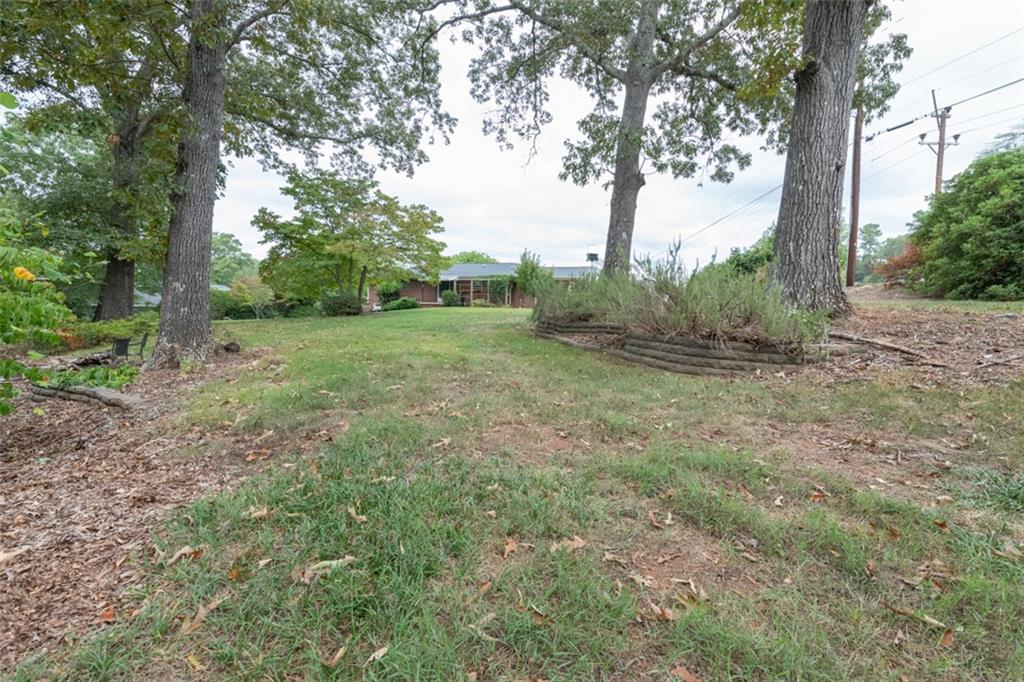 208 Hunter Ave Property Photo 28