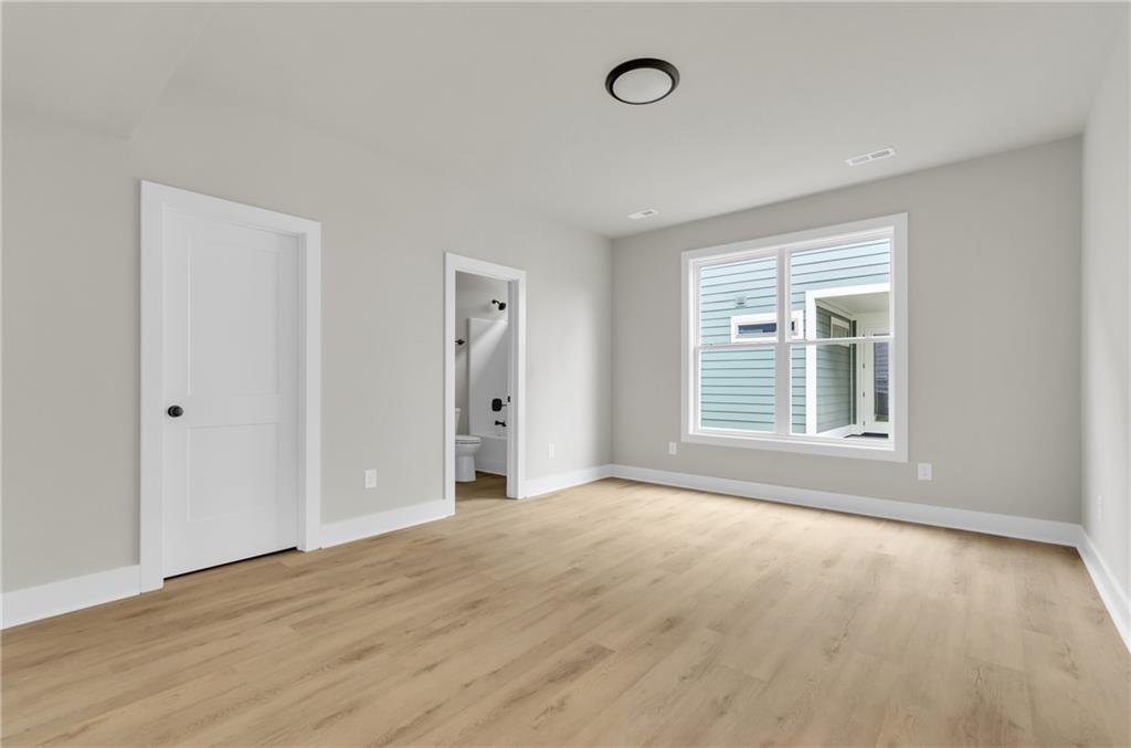 518 Coolwater Dr Property Photo 26