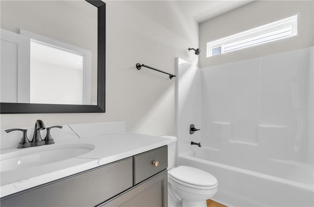 518 Coolwater Dr Property Photo 28
