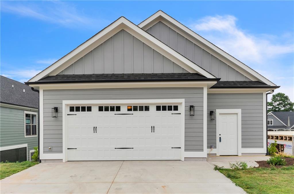 518 Coolwater Dr Property Photo 35