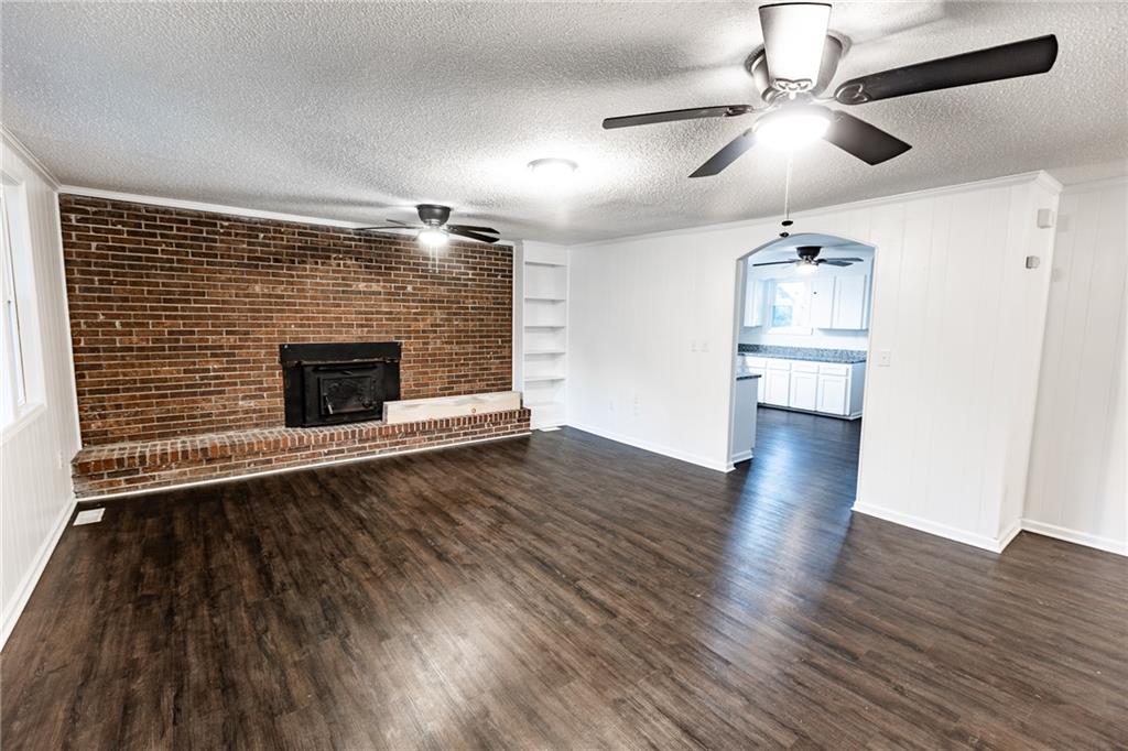 405 Hammett St Property Photo 12