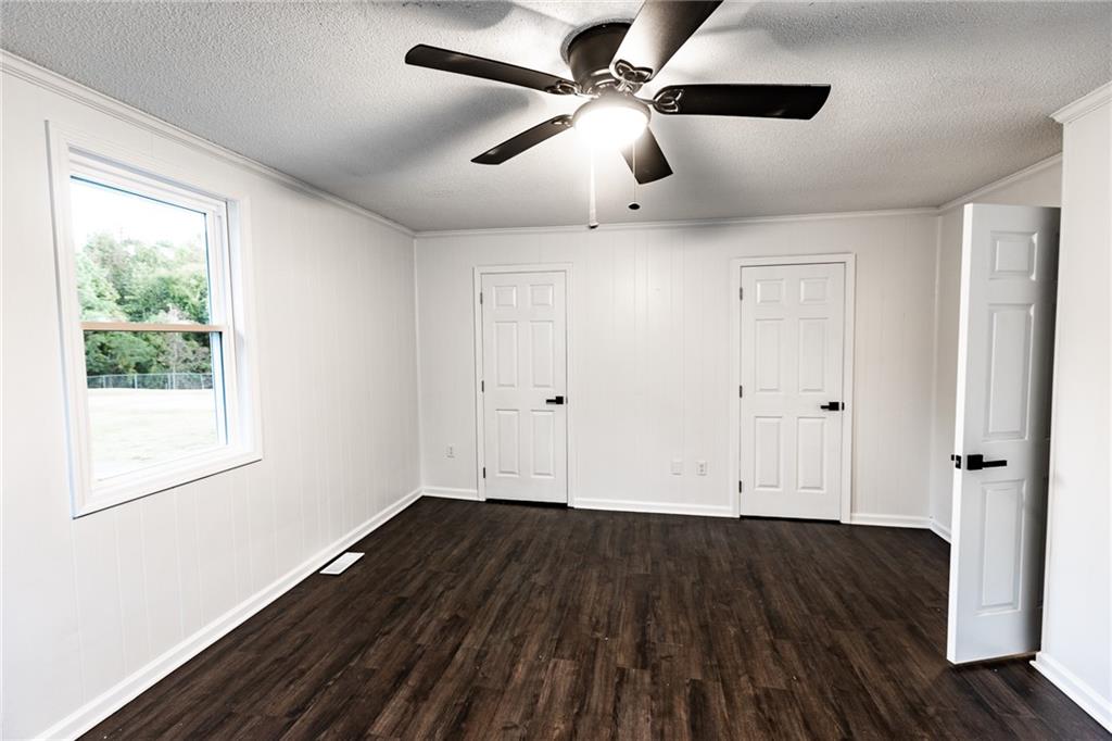 405 Hammett St Property Photo 15