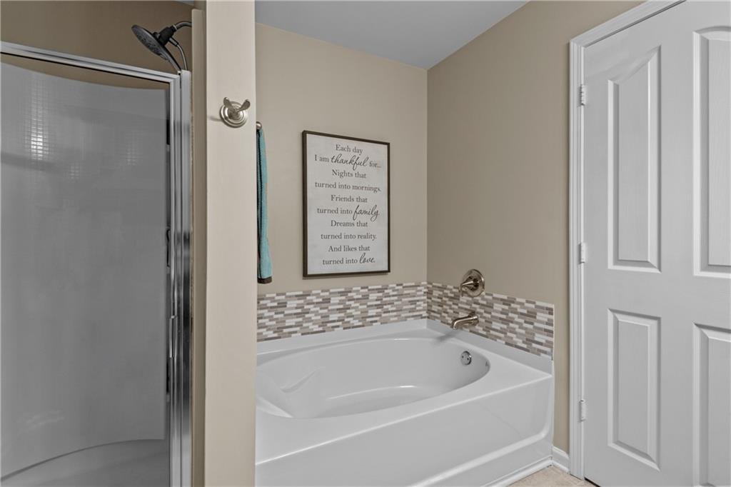 27 Ravencrest Dr Property Photo 21