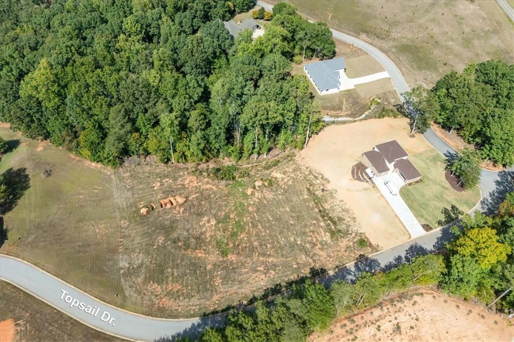 104 Topsail Dr Property Photo 17