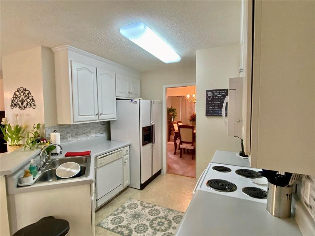 103 Coachman Ct Property Photo 7