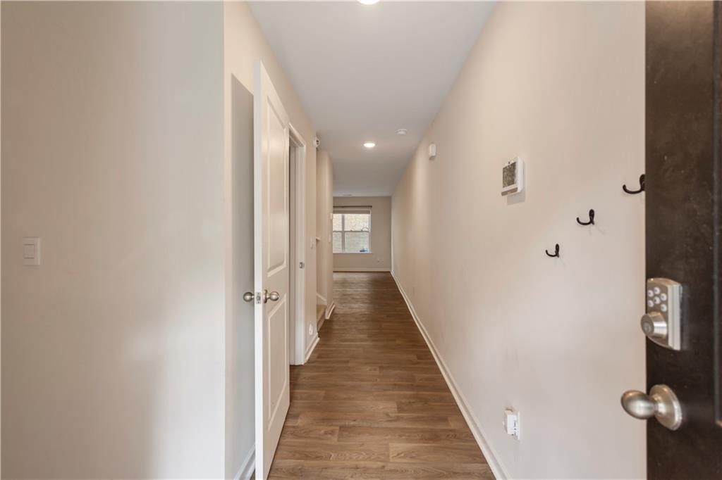 305 Oakmont Valley Trl Property Photo 4