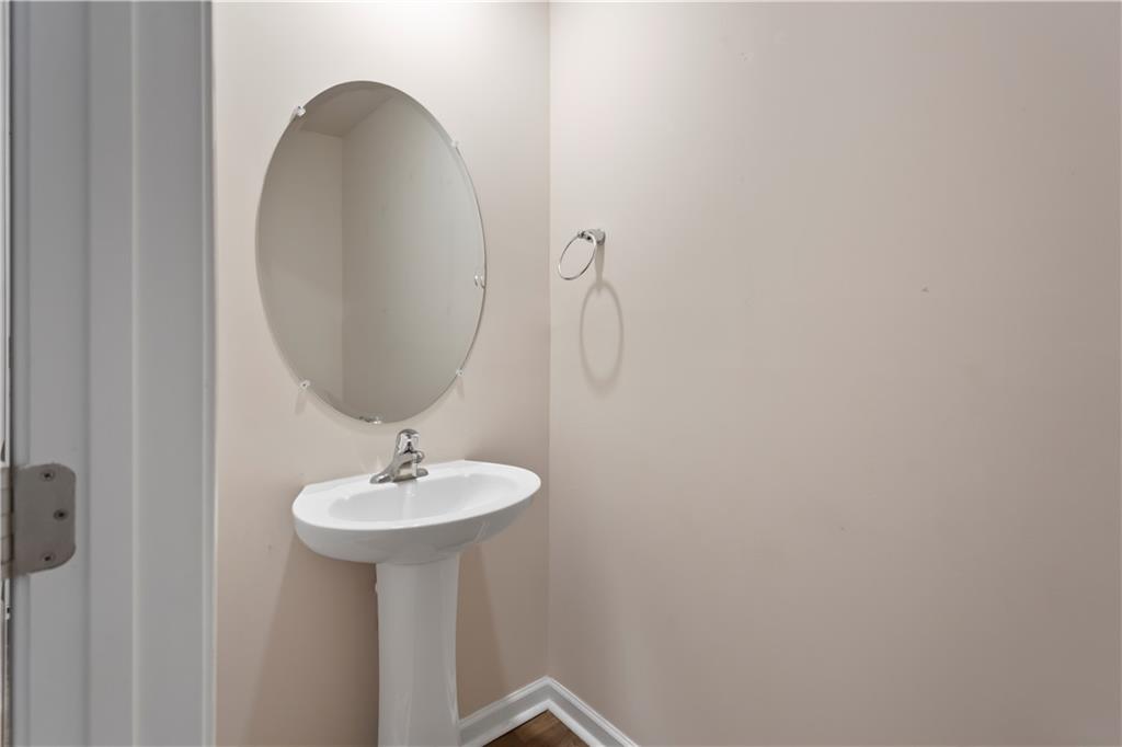 305 Oakmont Valley Trl Property Photo 5