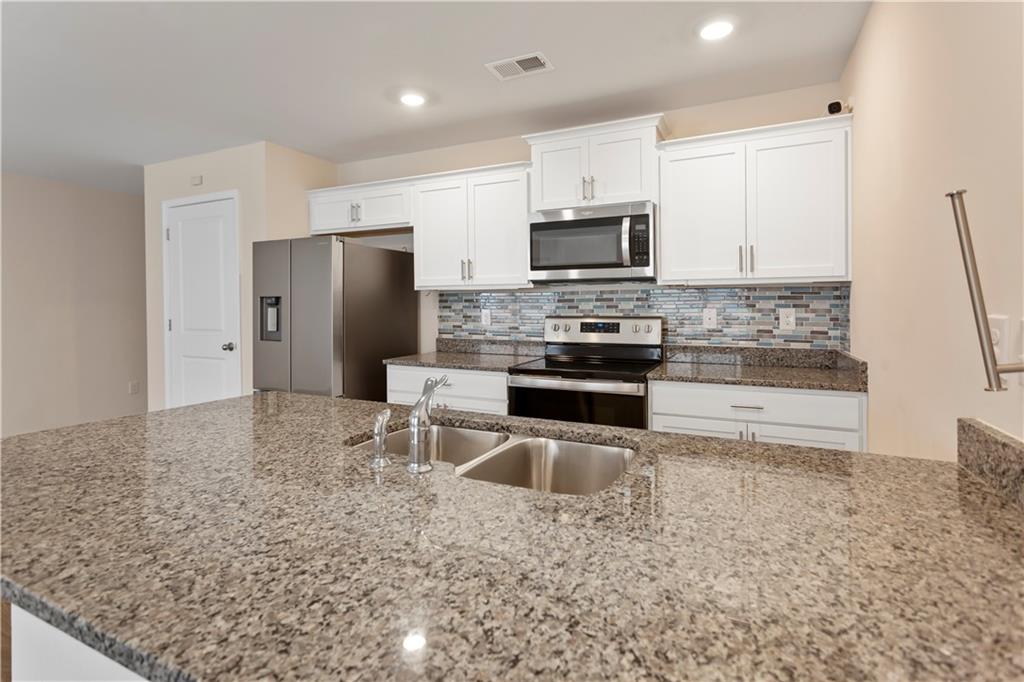 305 Oakmont Valley Trl Property Photo 14