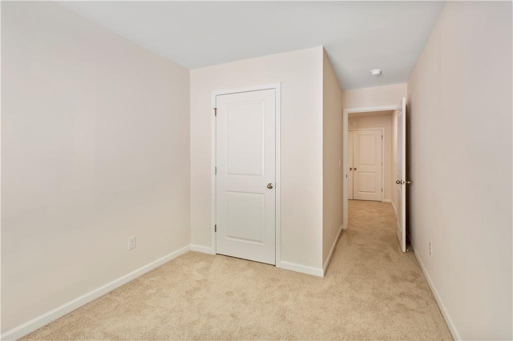 305 Oakmont Valley Trl Property Photo 22