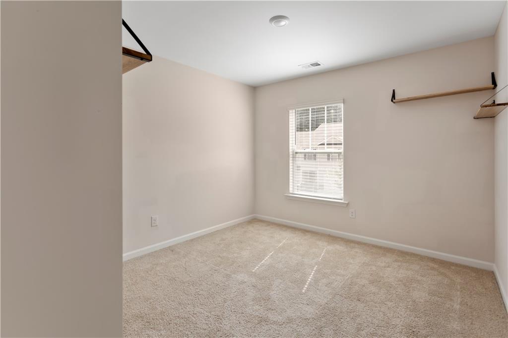 305 Oakmont Valley Trl Property Photo 23