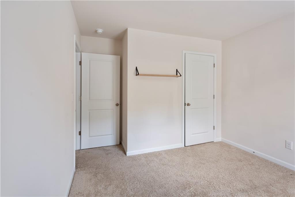 305 Oakmont Valley Trl Property Photo 24
