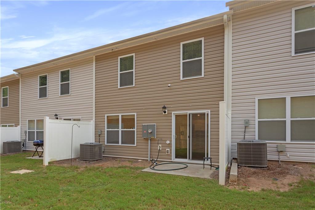 305 Oakmont Valley Trl Property Photo 33