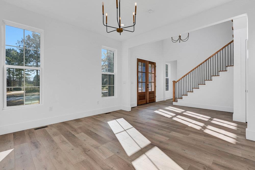 23 Clock Tower Ct Property Photo 6