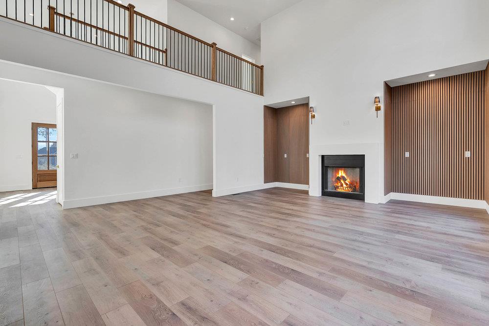 23 Clock Tower Ct Property Photo 9