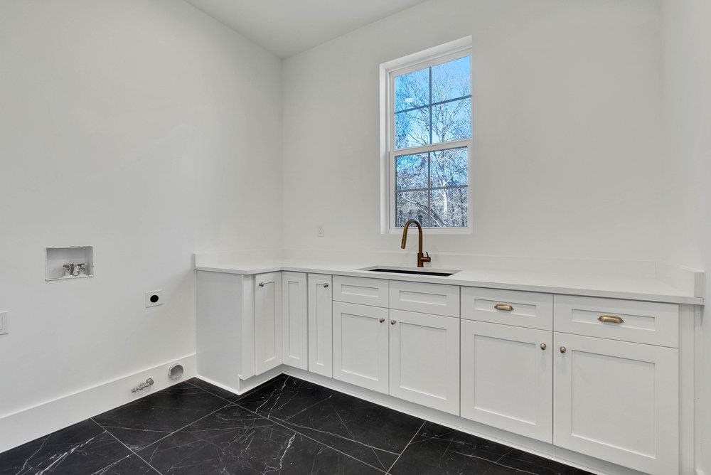 23 Clock Tower Ct Property Photo 38