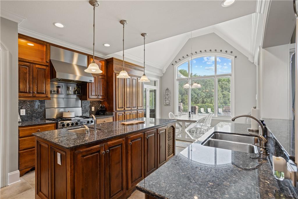 100 Wood Stream Way Property Photo 14