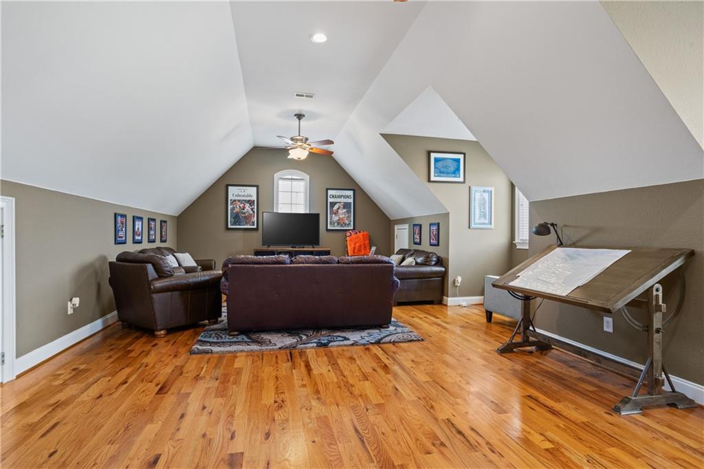 100 Wood Stream Way Property Photo 33