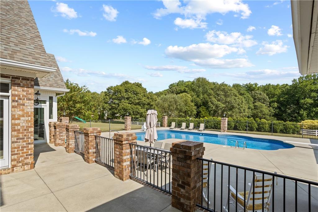 100 Wood Stream Way Property Photo 39