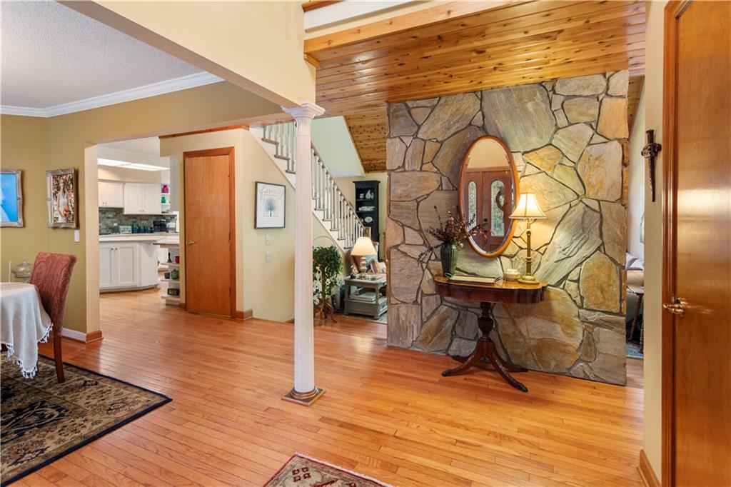 1108 Oconee Bell Ct Property Photo 5